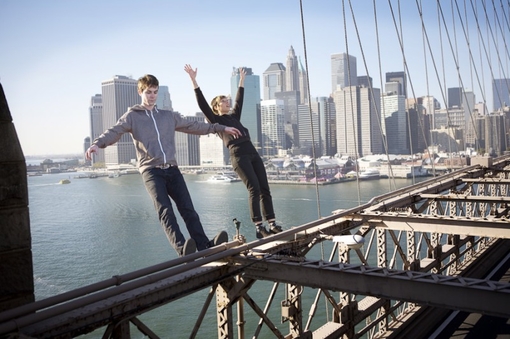 铜川睾丸一碰就疼怎么回事?